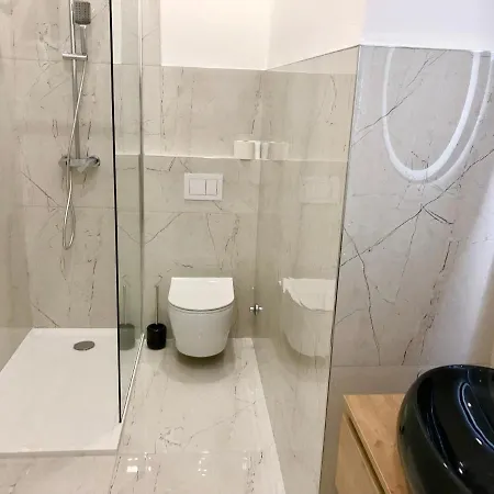 Hedone Luxury With Free Parking