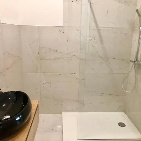 Hedone Luxury With Free Parking