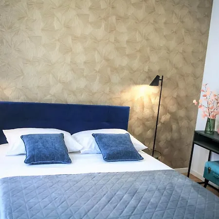アパート Hedone Luxury With Free Parking プーラ