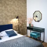 Hedone Luxury With Free Parking Appartement Pula