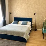 Hedone Luxury With Free Parking Appartement Pula